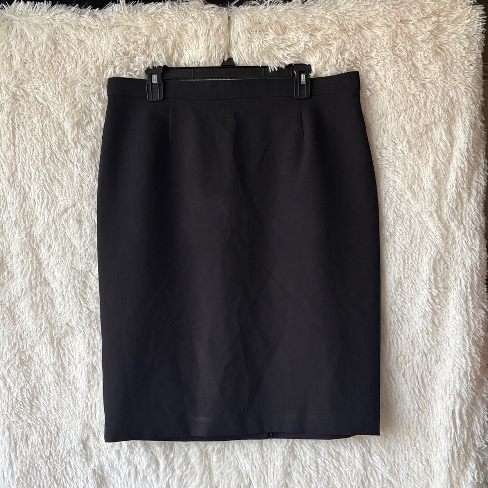 Liz Baker Elegant Black Pencil Skirt